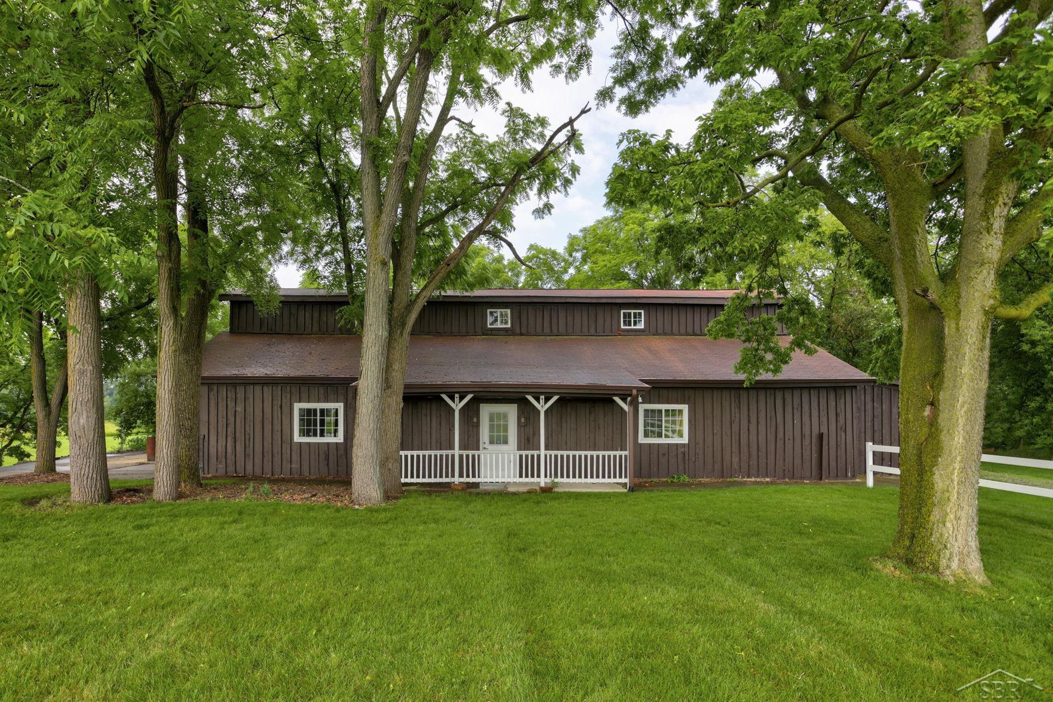 6315 Midland Road Freeland, MI 48623 - Photo 57 of 98 50117588-56.JPG