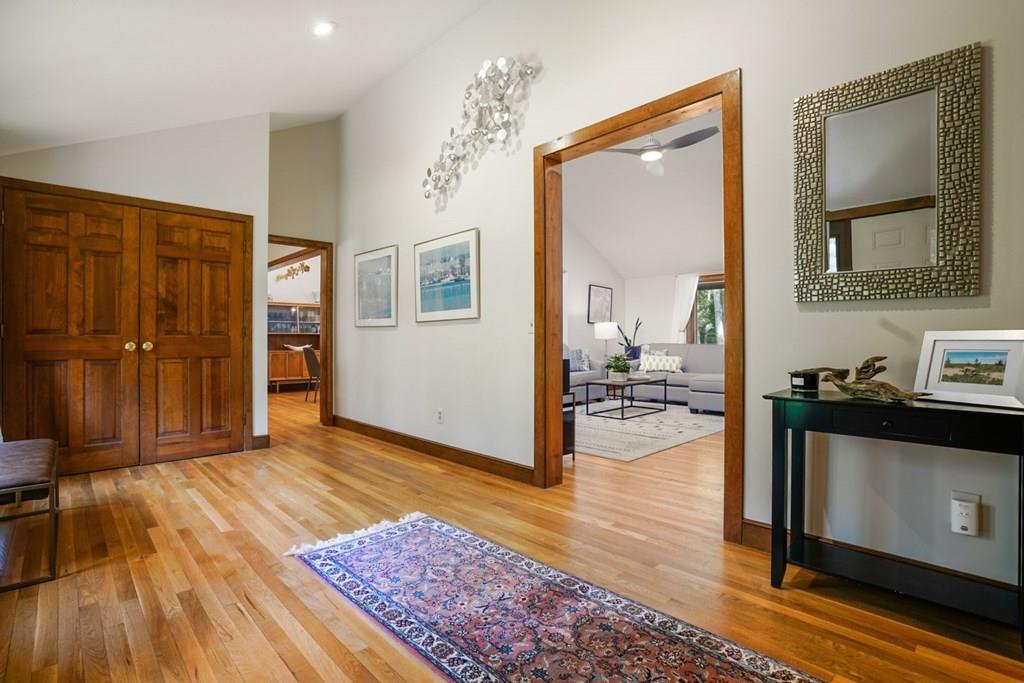 104 Olde Knoll Road Marion, MA 02738 - Photo 5 of 36