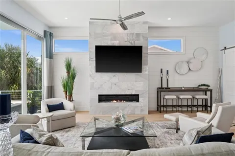 $4,289,000 | 26659 Hickory Boulevard, Bonita Springs, FL 34134