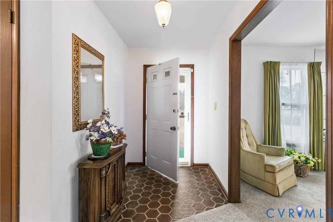 8950 Cook Drive Hayes, VA 23072 - Photo 9 of 45