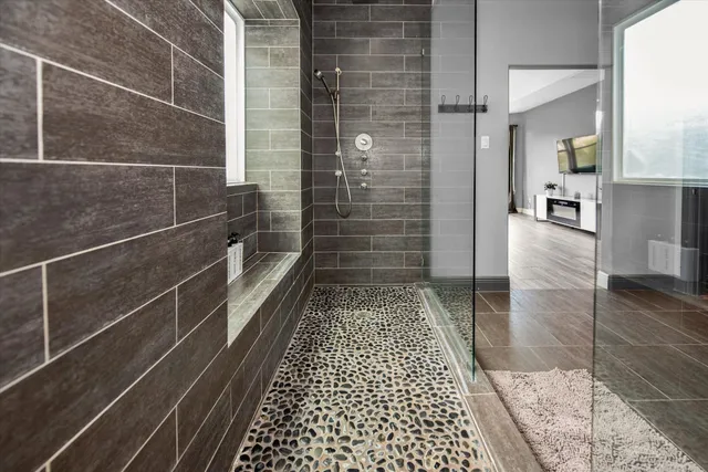 $10,500 | 8219 Shoregrove Drive, Houston, TX 77346