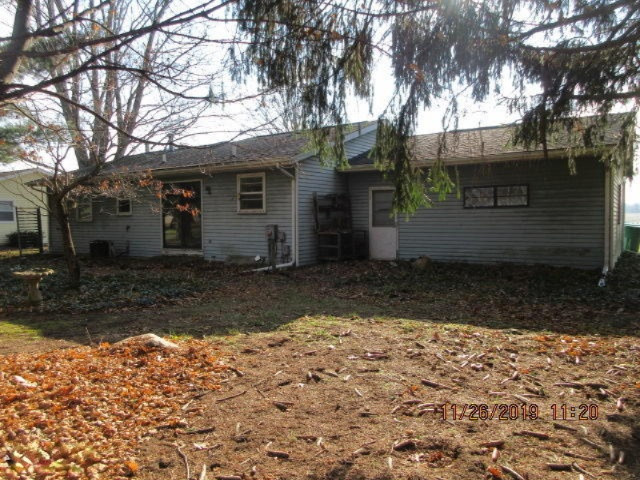 18470 6th Avenue Road Three Rivers, MI 49093 - Photo 2 of 13 IMG_6067
