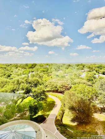 $129,900 | 1 Towers Park Lane, Unit 702, San Antonio, TX 78209