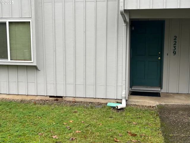 $250,000 | 2239 Hawkins Lane, Eugene, OR 97405