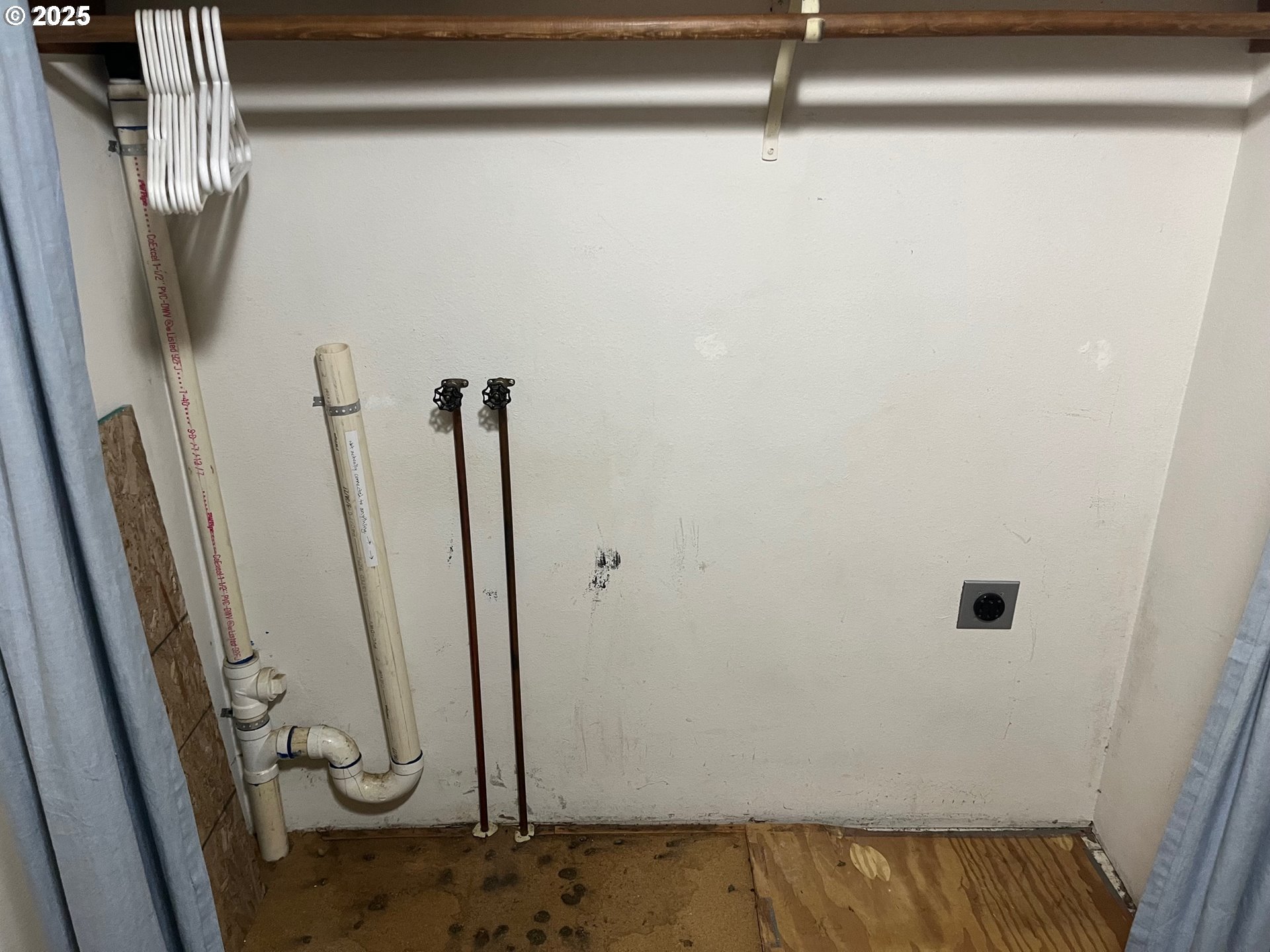 2239 Hawkins Lane Eugene, OR 97405 - Photo 11 of 12