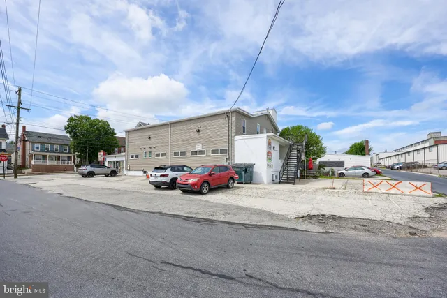 $474,900 | 157 East Broadway, Red Lion, PA 17356