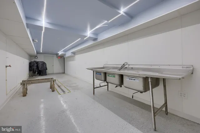 $474,900 | 157 East Broadway, Red Lion, PA 17356