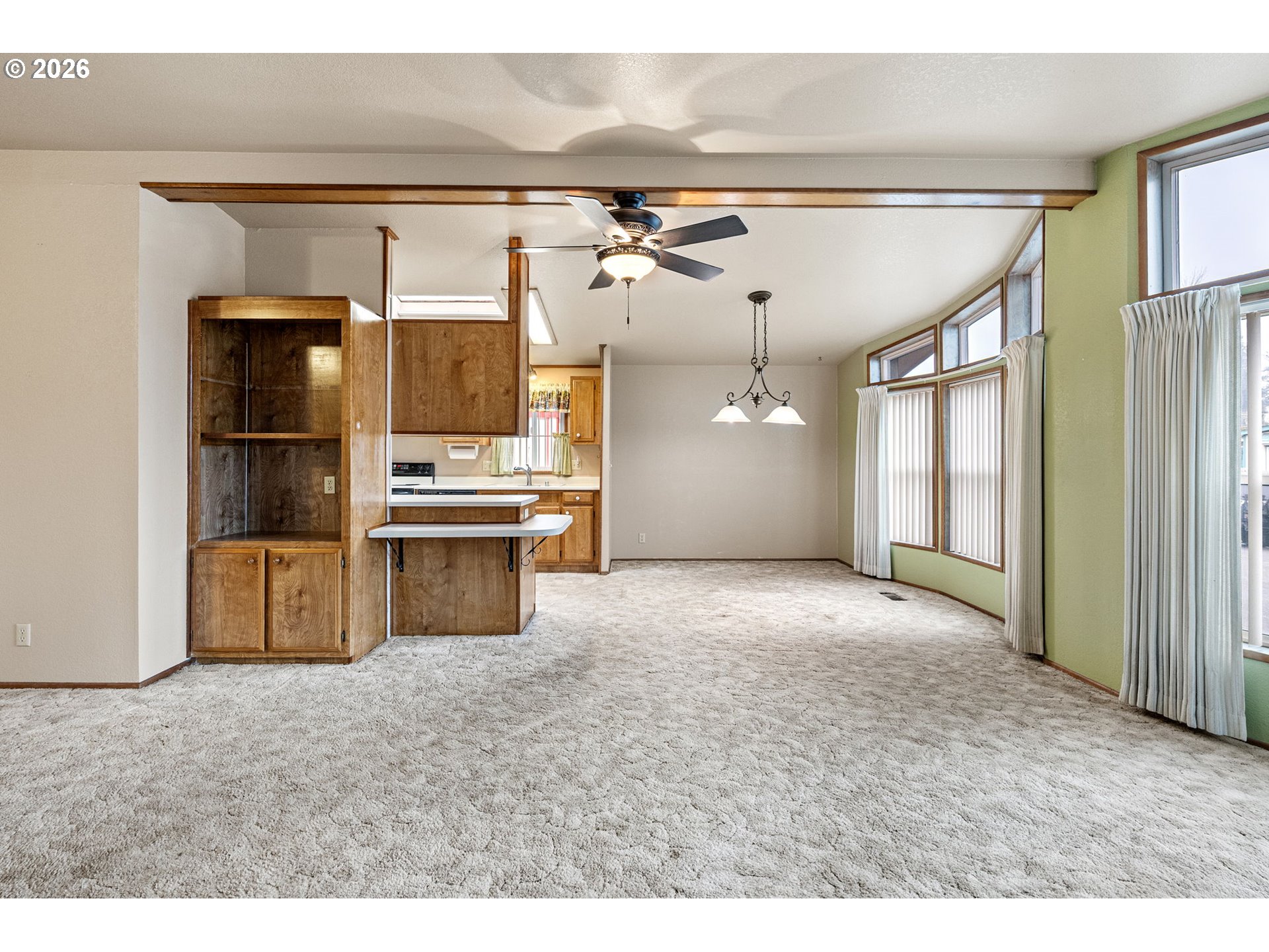 658 South 57th Street, Unit 81 Springfield, OR 97478 - Photo 5 of 37 Gallery Image 5