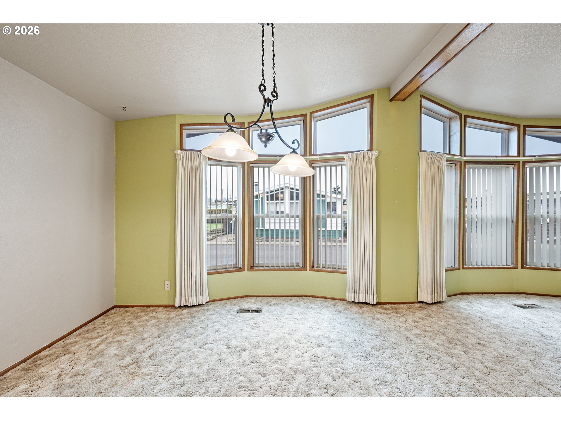 658 South 57th Street, Unit 81 Springfield, OR 97478 - Photo 8 of 37 Gallery Image 8