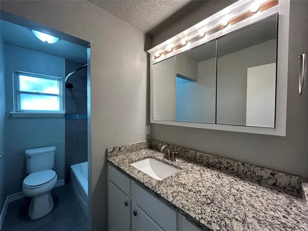 $1,895 | 4209 Haltom Road, Haltom City, TX 76117