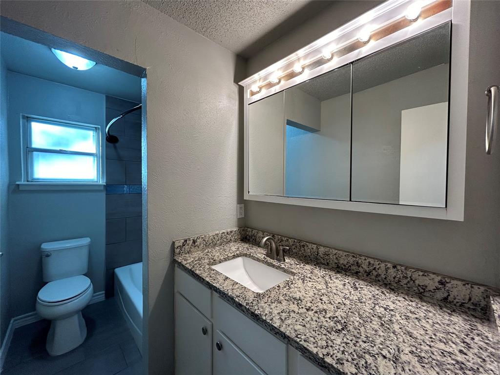 4209 Haltom Road Haltom City, TX 76117 - Photo 15 of 25