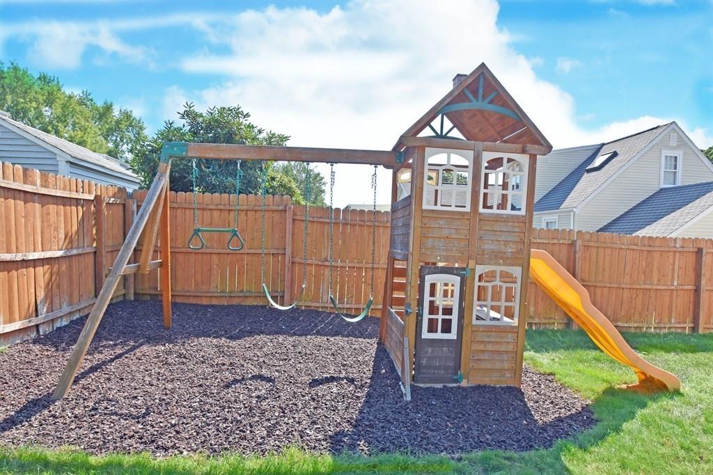 89 Whitman Road Waltham, MA 02453 - Photo 27 of 29 Gallery Image 27