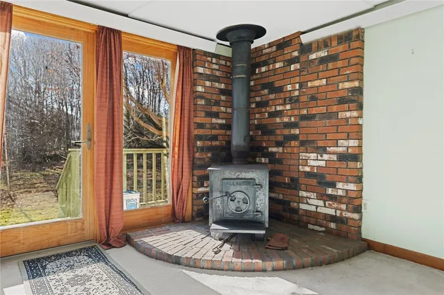 $410,000 | 3 Wetherbee Road, Foster, RI 02825