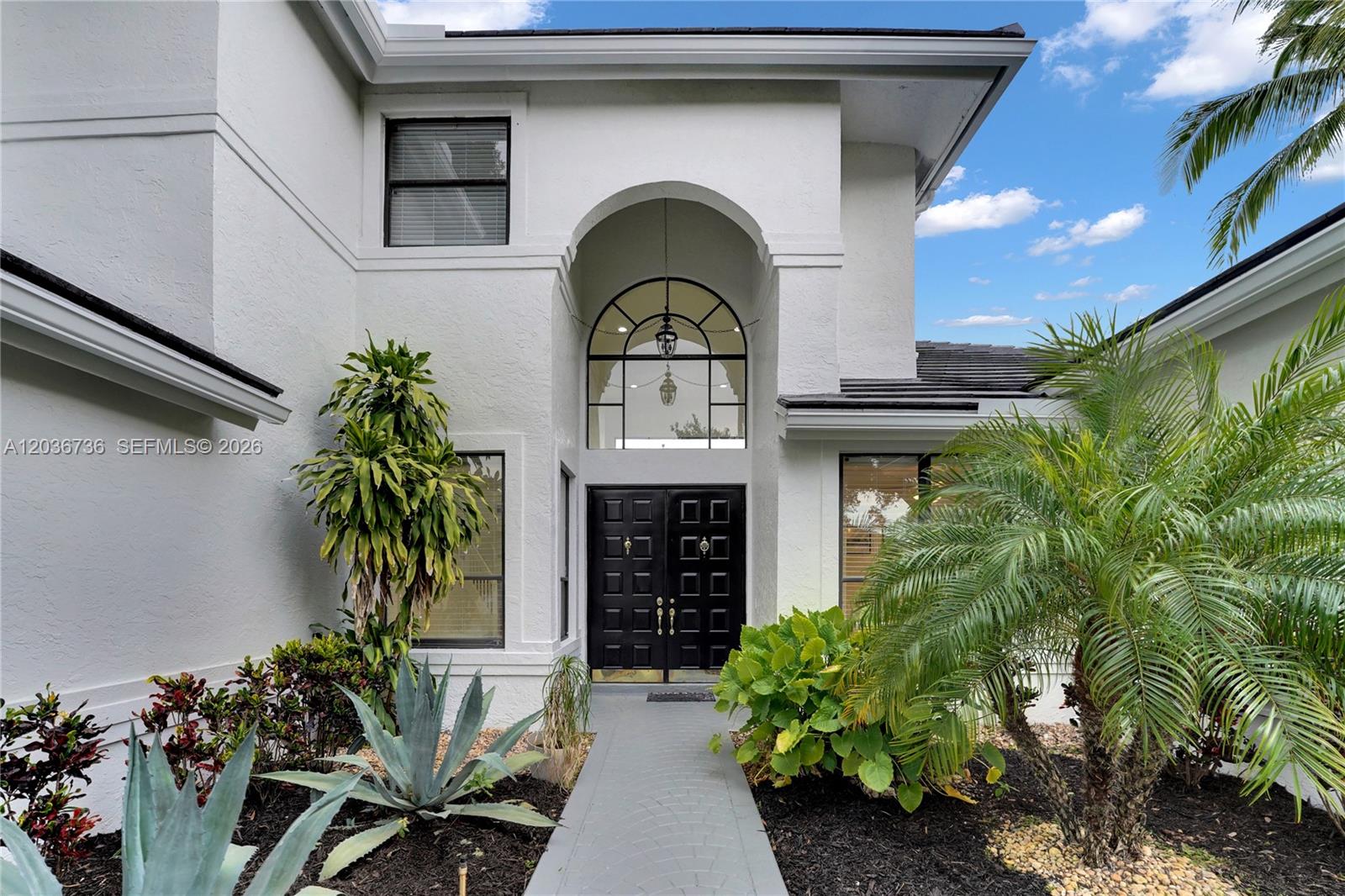 22281 Tupelo Place Boca Raton, FL 33428 - Photo 3 of 35