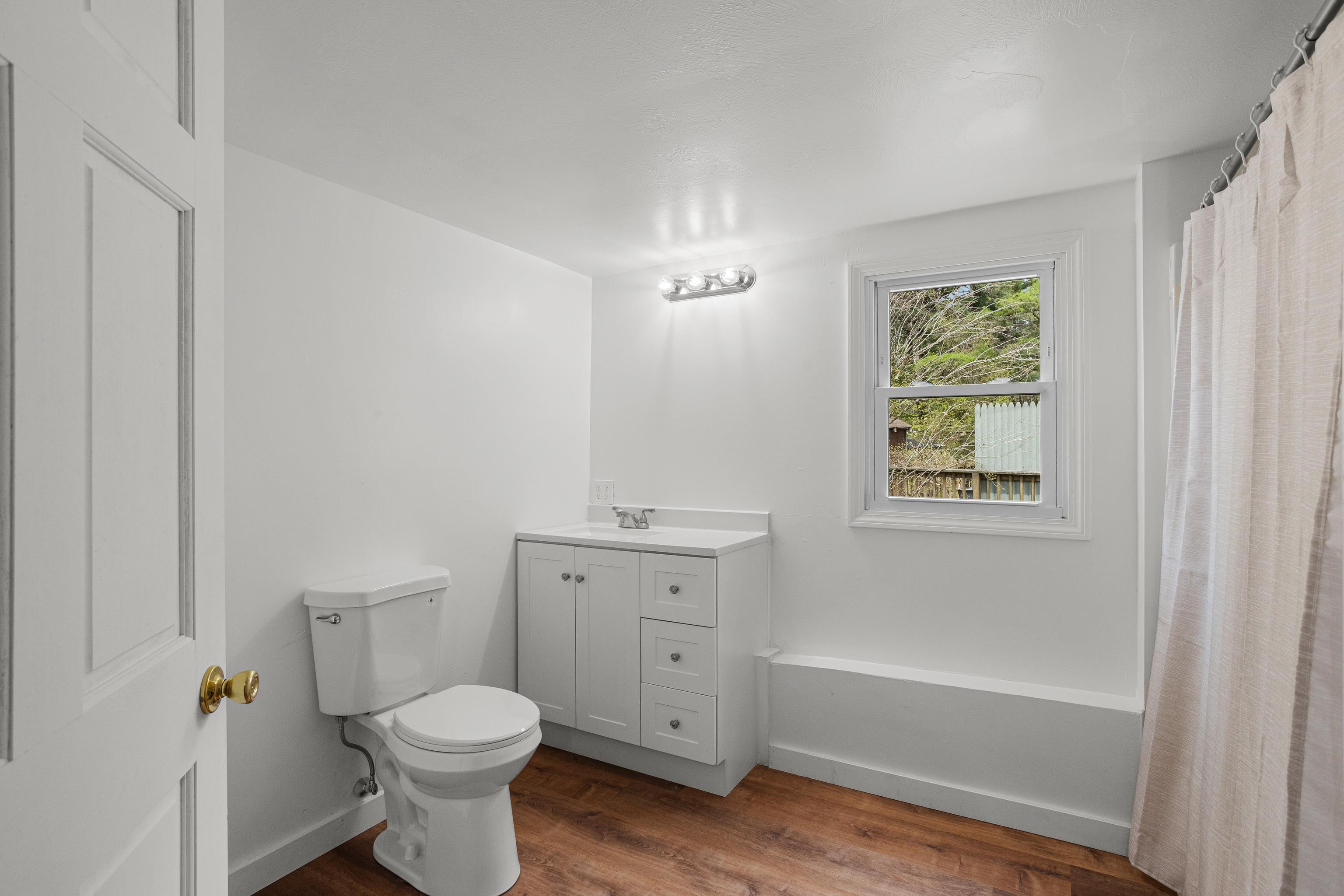 8 Dart Street Hooksett, NH 03106 - Photo 30 of 36