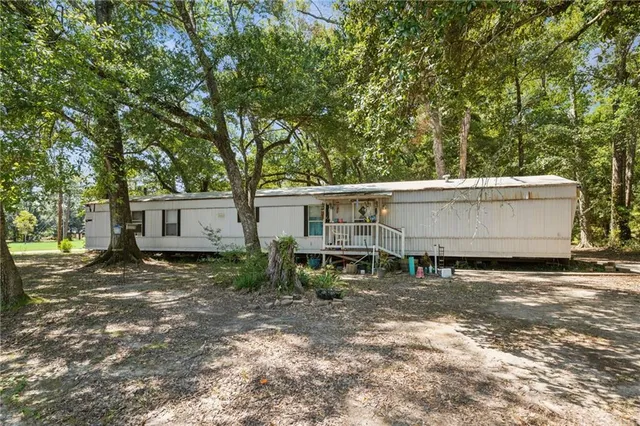 $369,005 | 26545 April Lane, Ponchatoula, LA 70454