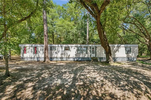 $369,005 | 26545 April Lane, Ponchatoula, LA 70454