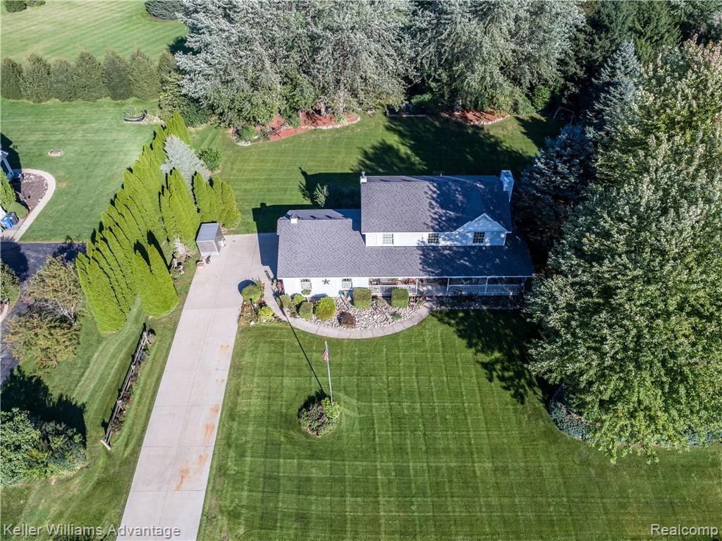 7675 Wellington Road Brighton, MI 48116 - Photo 45 of 49 44.jpg
