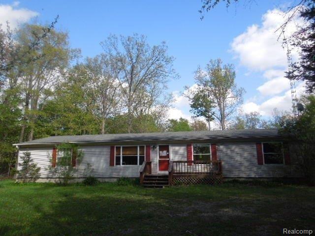 5412 Skelton Road Columbiaville, MI 48421 - Photo 1 of 23 5-13 185.jpg