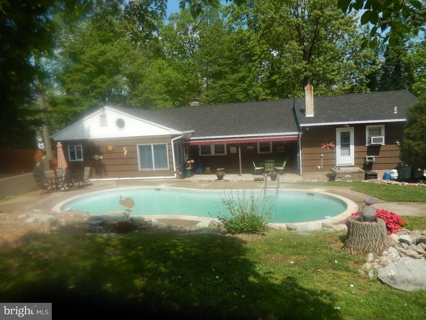 2345 Edge Hill Road Huntingdon Valley, PA 19006 - Photo 4 of 25 Exterior Back