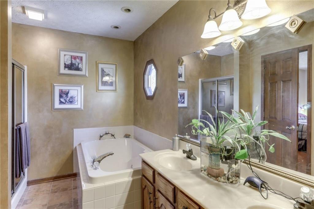 972 Valley Way Road Greenwood, IN 46142 - Photo 14 of 38 Gallery Image 14
