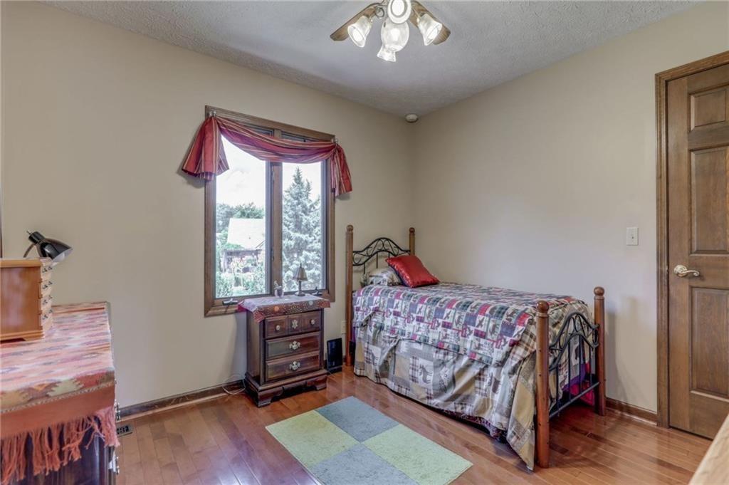 972 Valley Way Road Greenwood, IN 46142 - Photo 18 of 38 Gallery Image 18