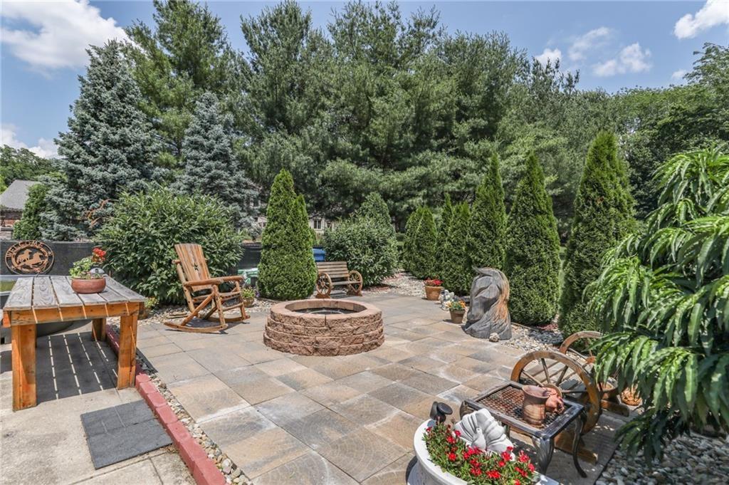 972 Valley Way Road Greenwood, IN 46142 - Photo 36 of 38 Gallery Image 36