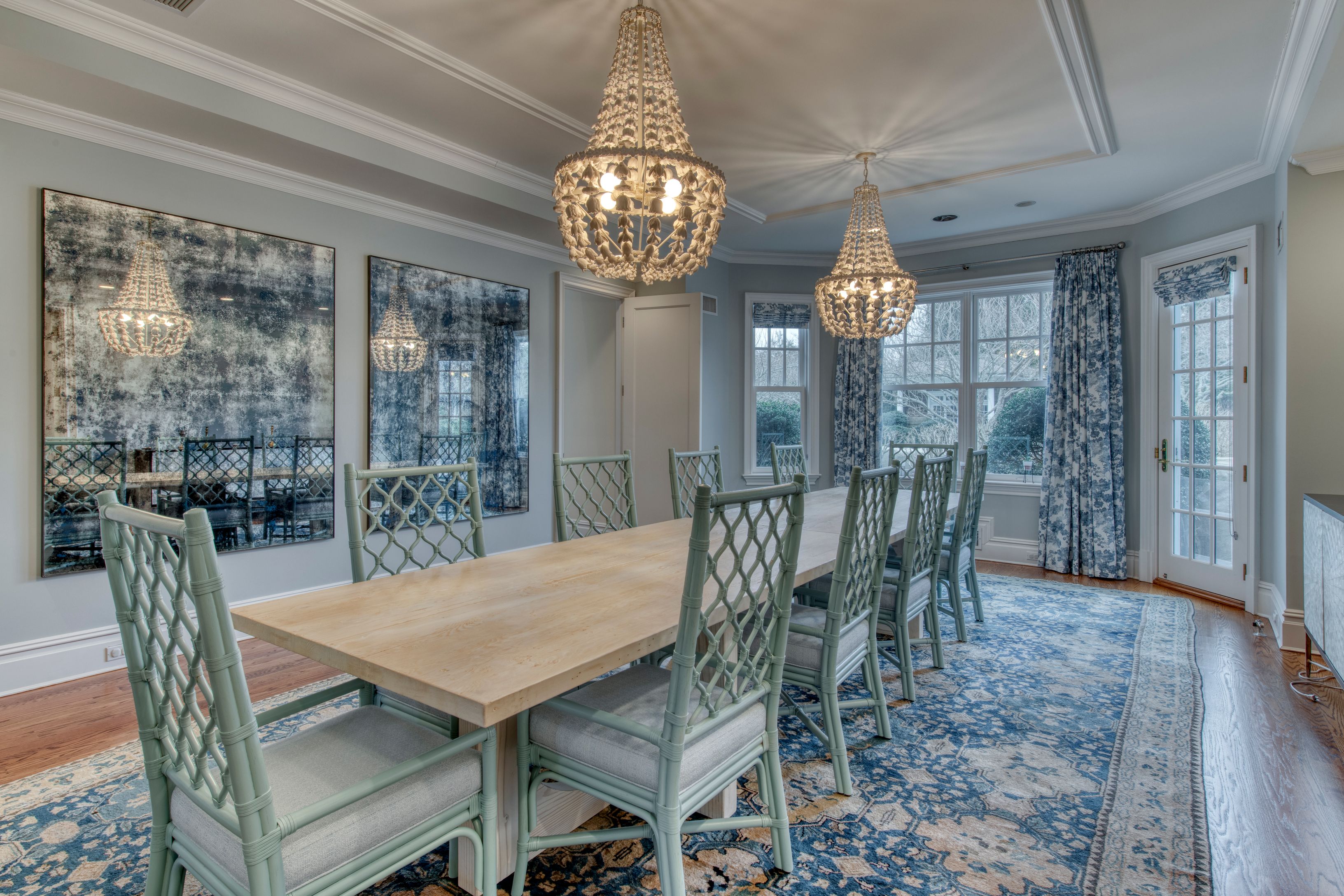 704 Ocean Road Bridgehampton, NY 11932 - Photo 4 of 17 Gallery Image 4