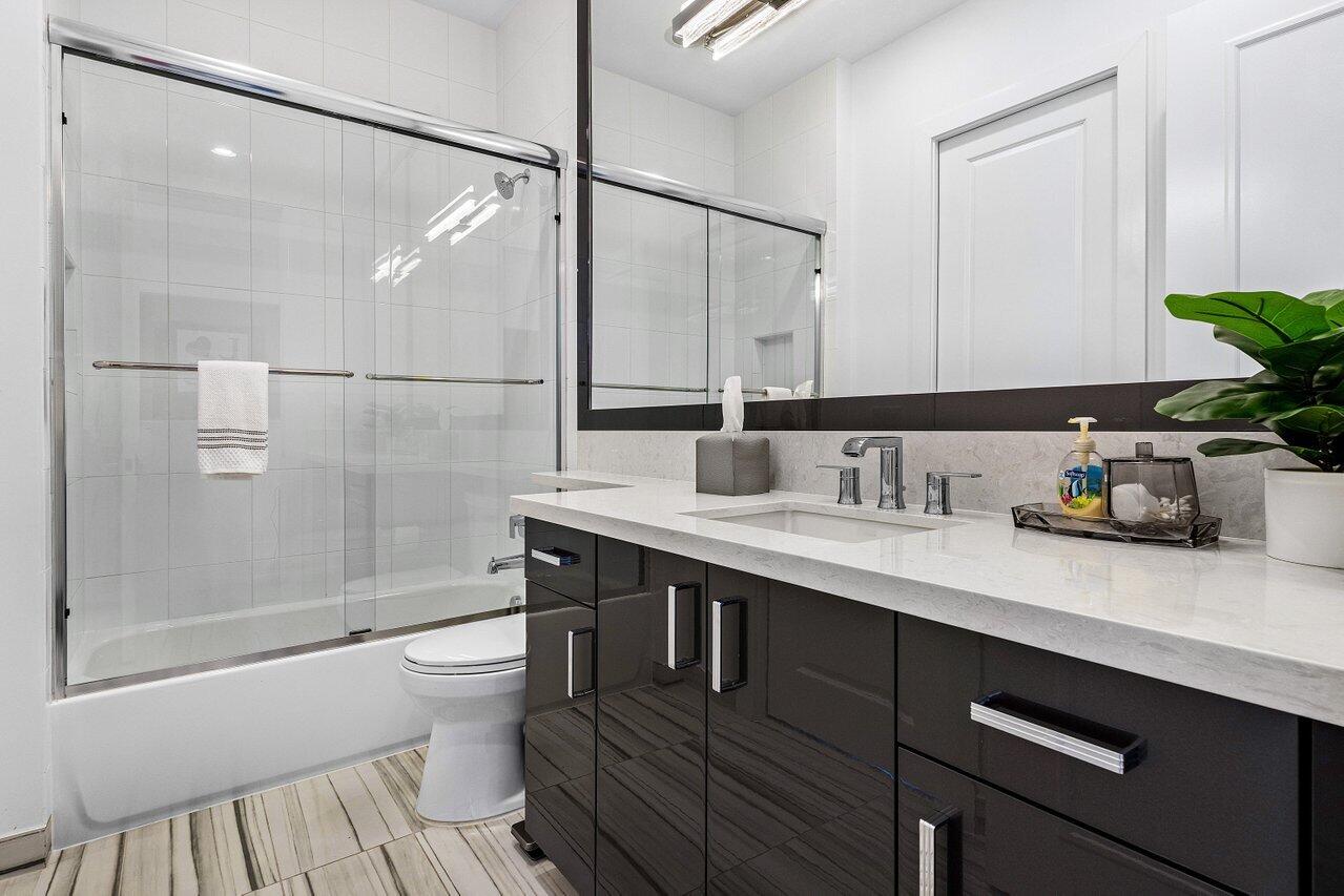 9723 Chianti Classico Terrace Boca Raton, FL 33496 - Photo 53 of 78 VIP En Suite