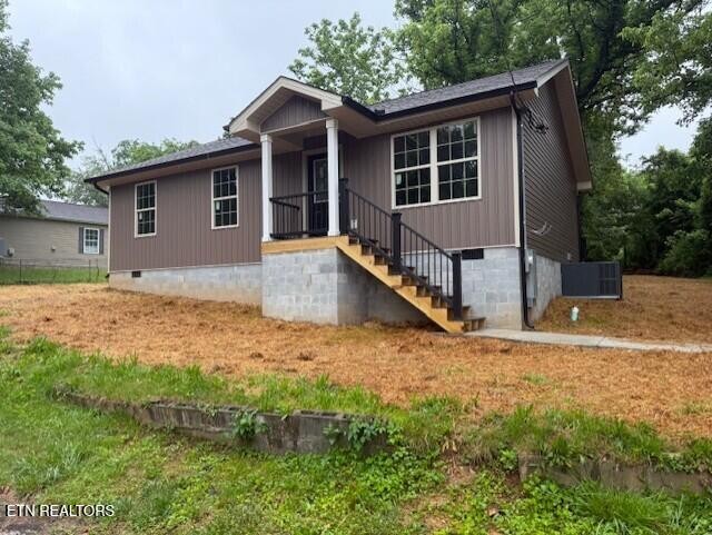 109 Ivy Lane Oak Ridge, TN 37830 - Photo 1 of 27 Gallery Image 1