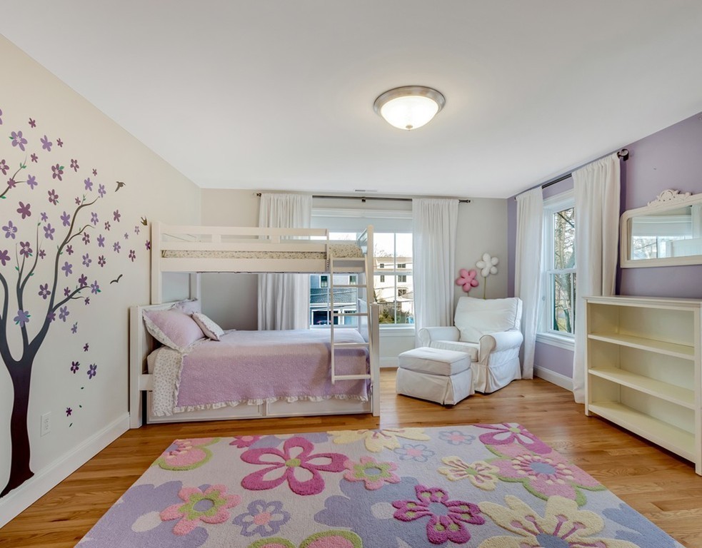 51 Pilgrim Road Concord, MA 01742 - Photo 18 of 27 Gallery Image 18