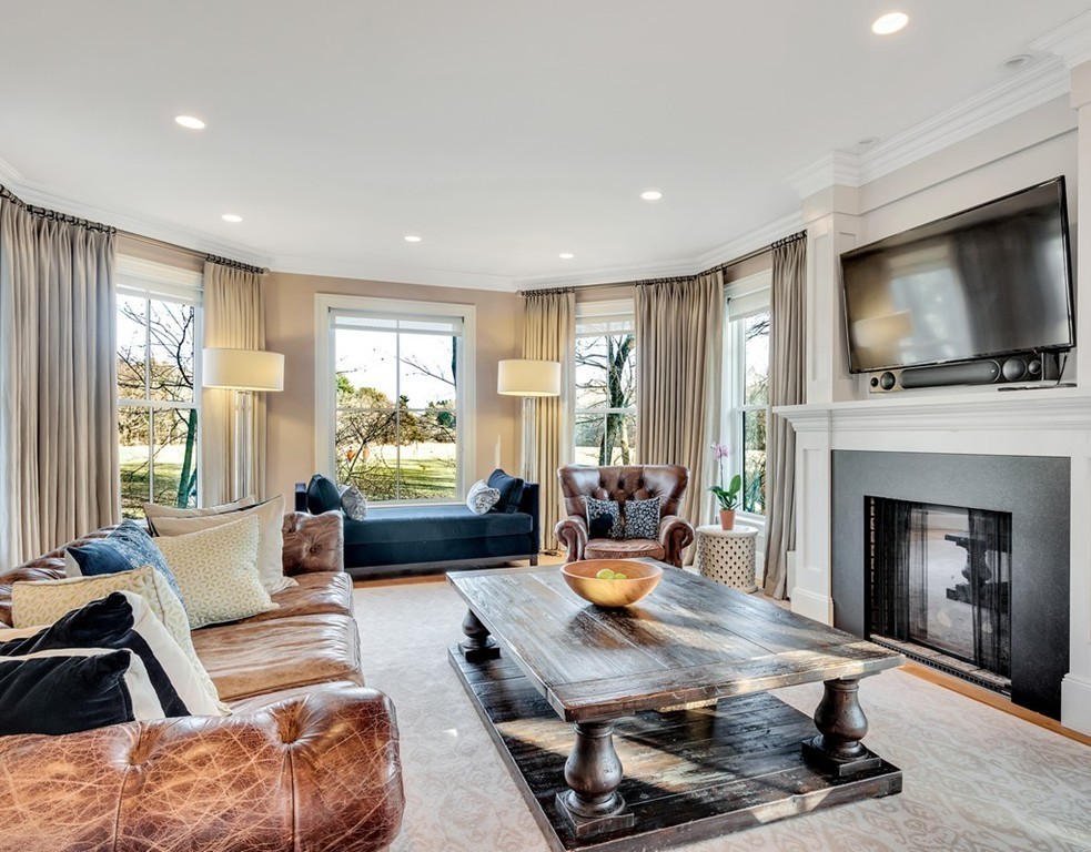 51 Pilgrim Road Concord, MA 01742 - Photo 3 of 27 Gallery Image 3