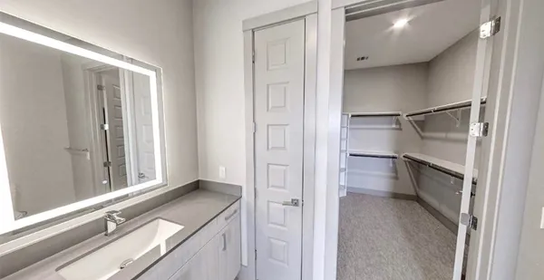 $3,288 | 401 West 25th Street, Unit 1101, Houston, TX 77008