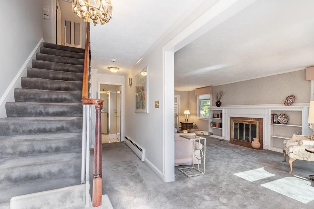 130 Parker Road Needham, MA 02494 - Photo 4 of 32 Gallery Image 4