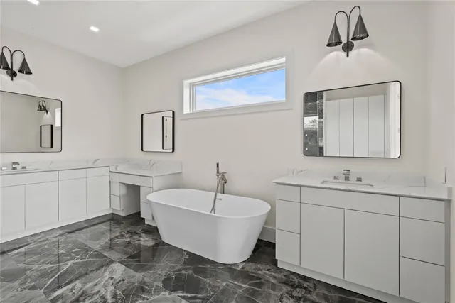 a view of a partially built entryway