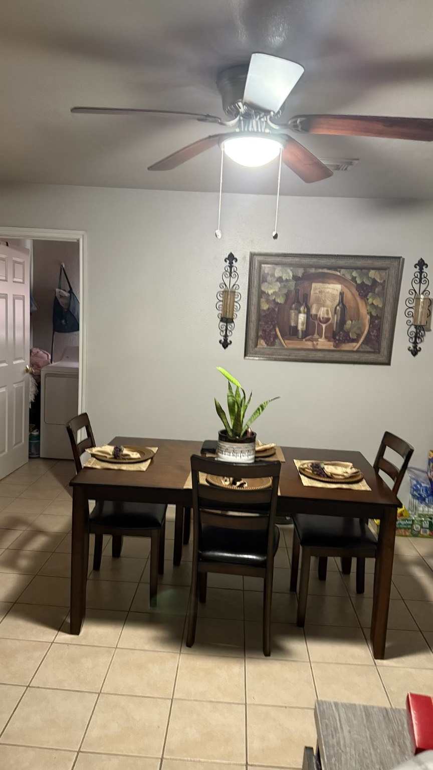 930 South Utah Street La Porte, TX 77571 - Photo 6 of 12