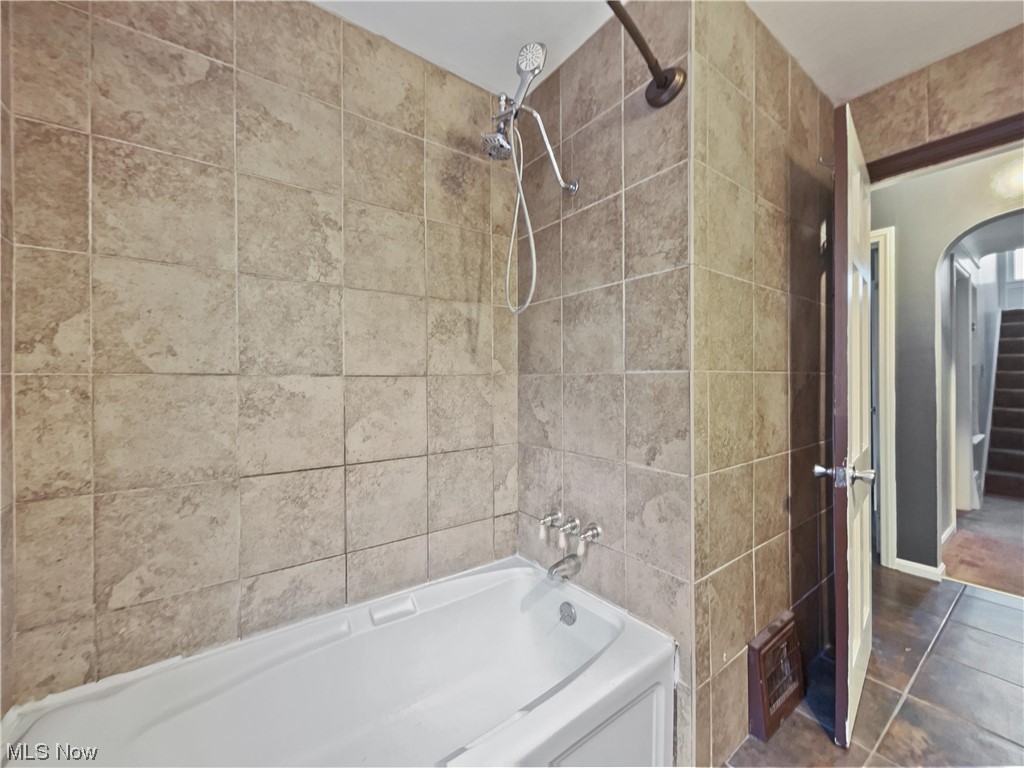 23631 Chardon Road Euclid, OH 44117 - Photo 20 of 35 Gallery Image 20
