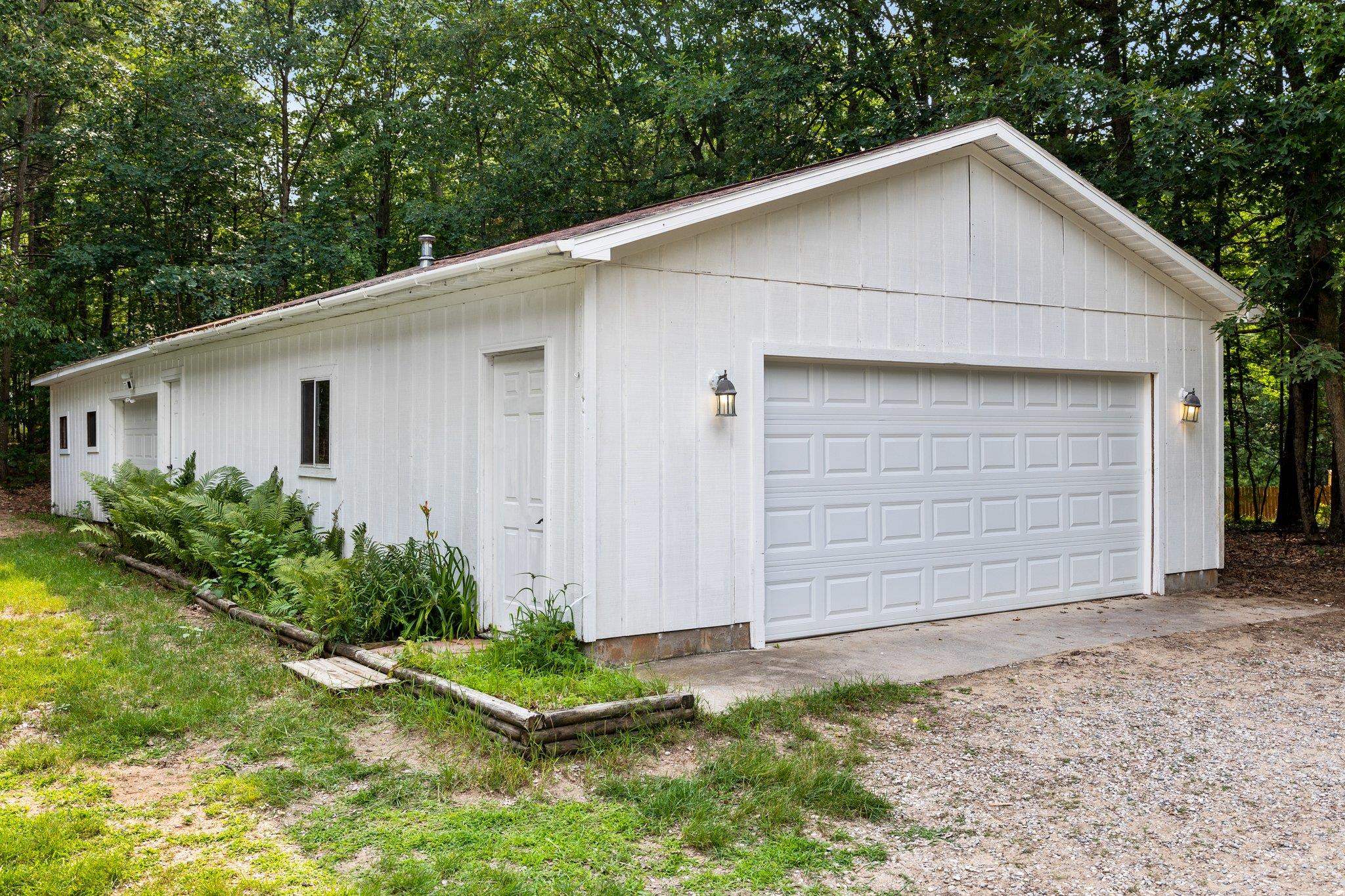 5450 Trager Road Traverse City, MI 49696 - Photo 46 of 53 1914124-50.JPG