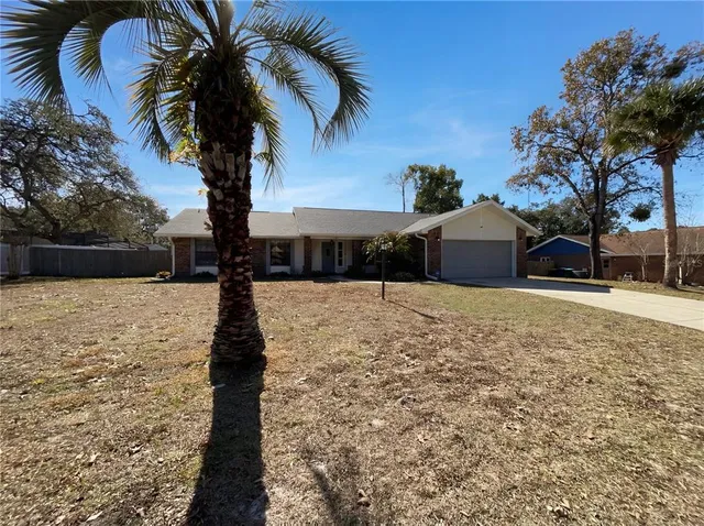 $362,000 | 752 Briarcrest Drive, Orange City, FL 32763