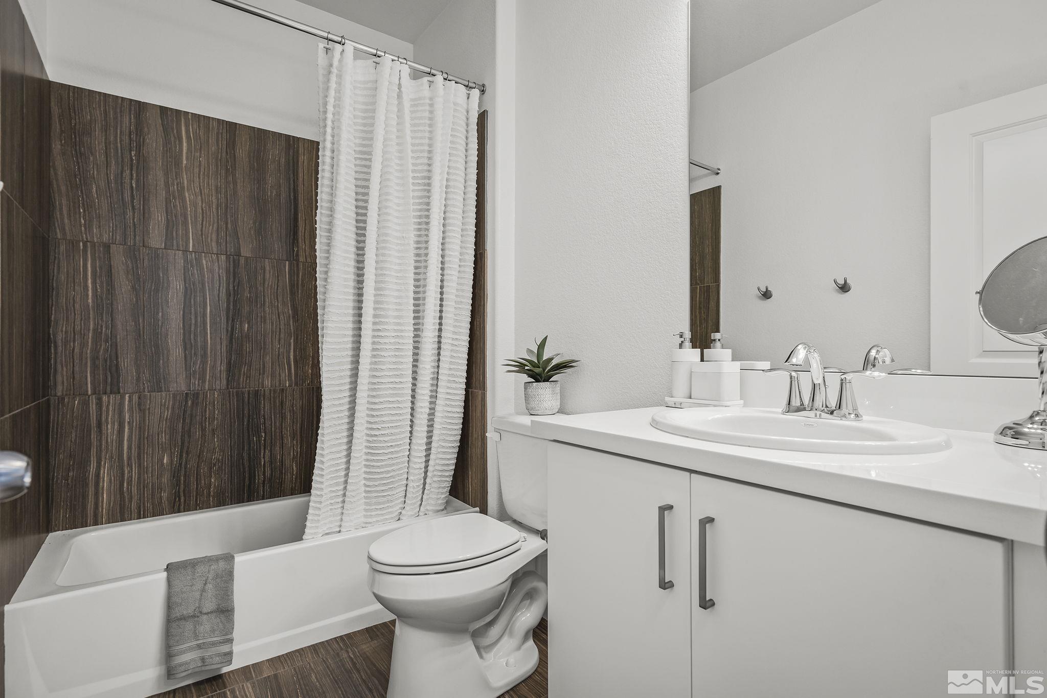 9339 Bay Drive Reno, NV 89506 - Photo 19 of 21 Photo 19