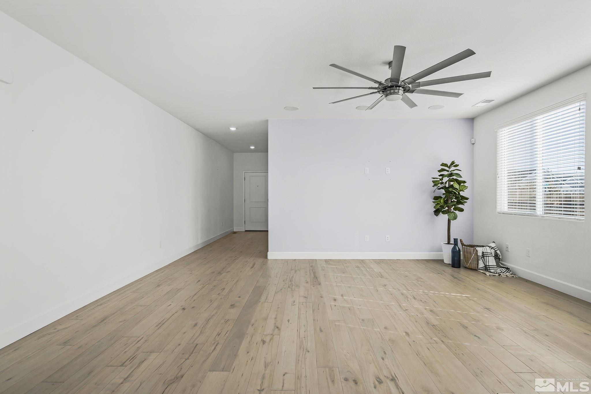 9339 Bay Drive Reno, NV 89506 - Photo 10 of 21 Photo 10