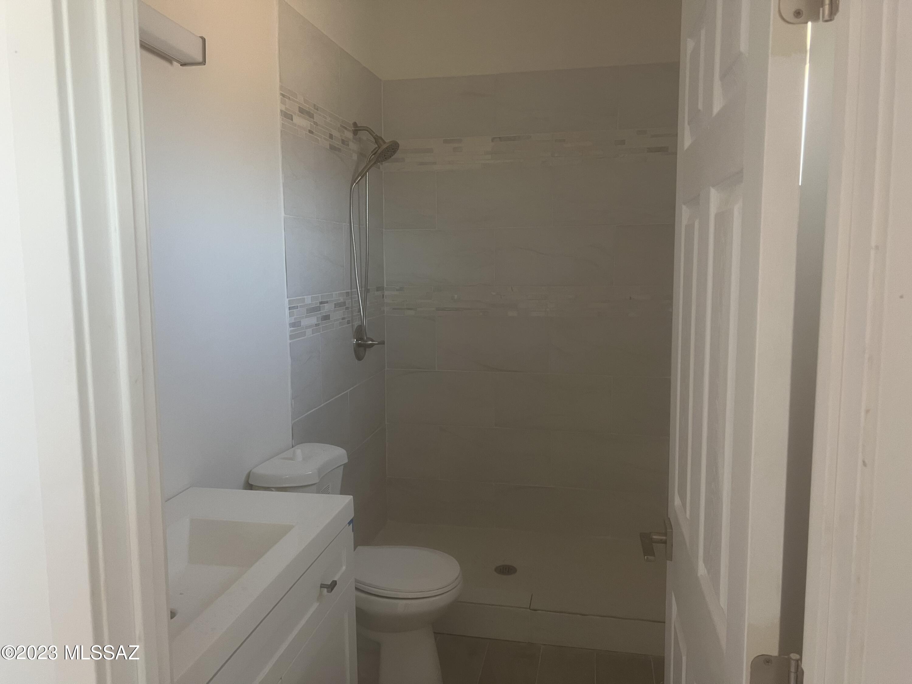 301 Guaymas Corte Rio Rico, AZ 85648 - Photo 3 of 4