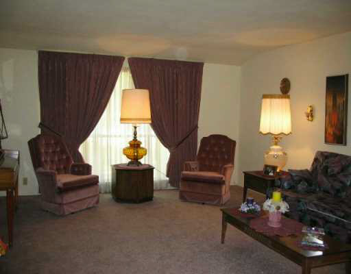 17575 Cleveland Road South Bend, IN 46635 - Photo 2 of 8