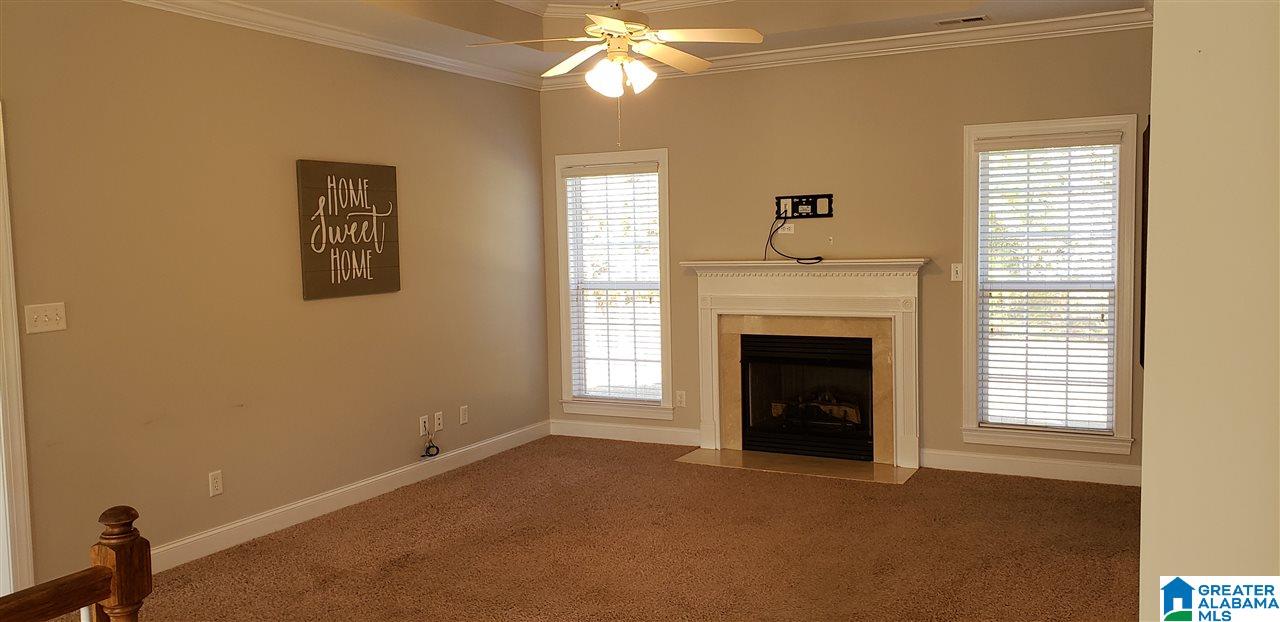 715 Ridgefield Circle Odenville, AL 35120 - Photo 4 of 25