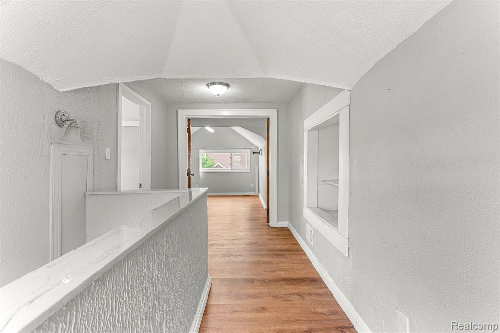 5002 Mead Street Dearborn, MI 48126 - Photo 14 of 26