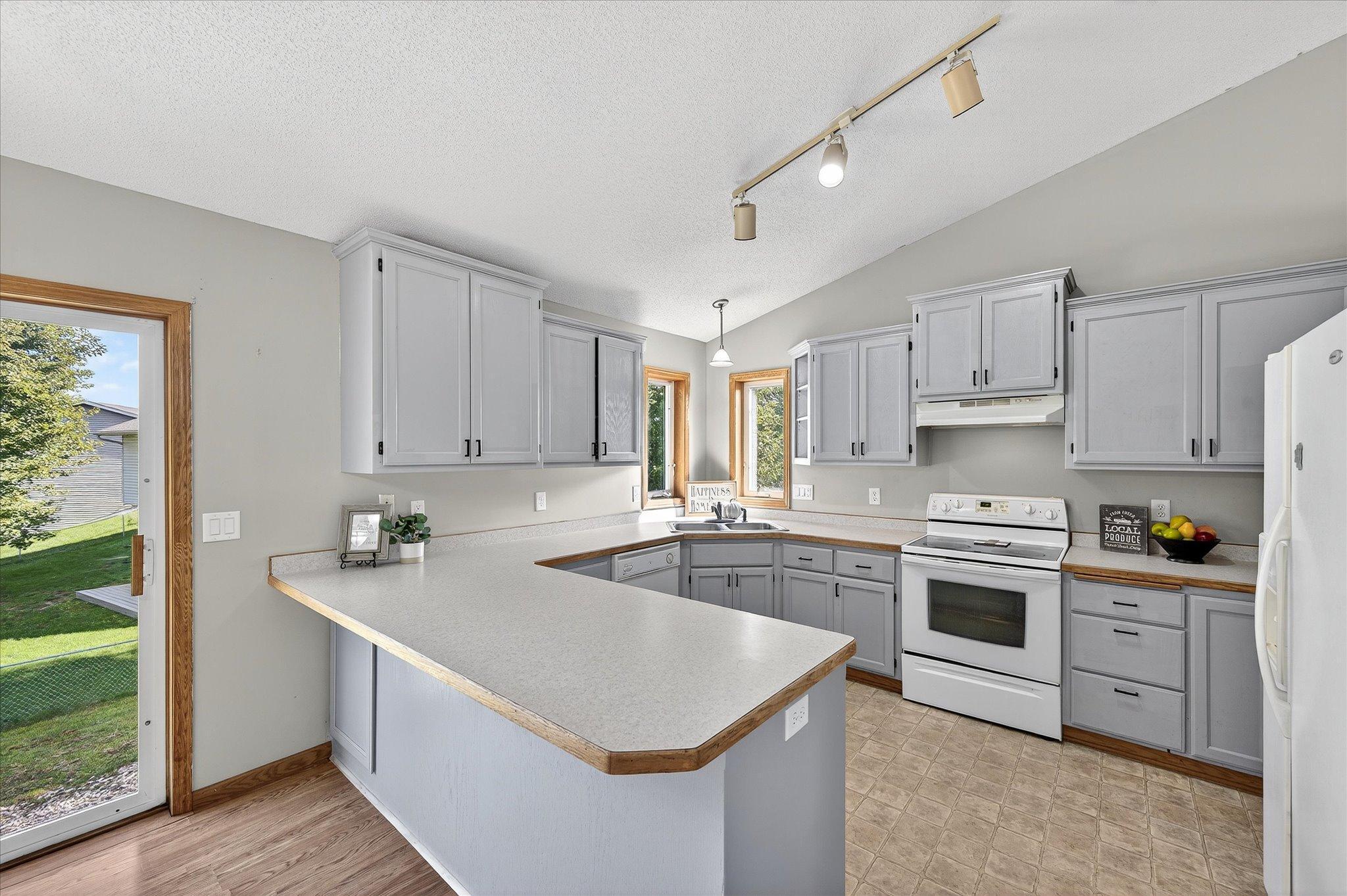 601 Park Brook Road Northwest Isanti, MN 55040 - Photo 16 of 34 Gallery Image 16