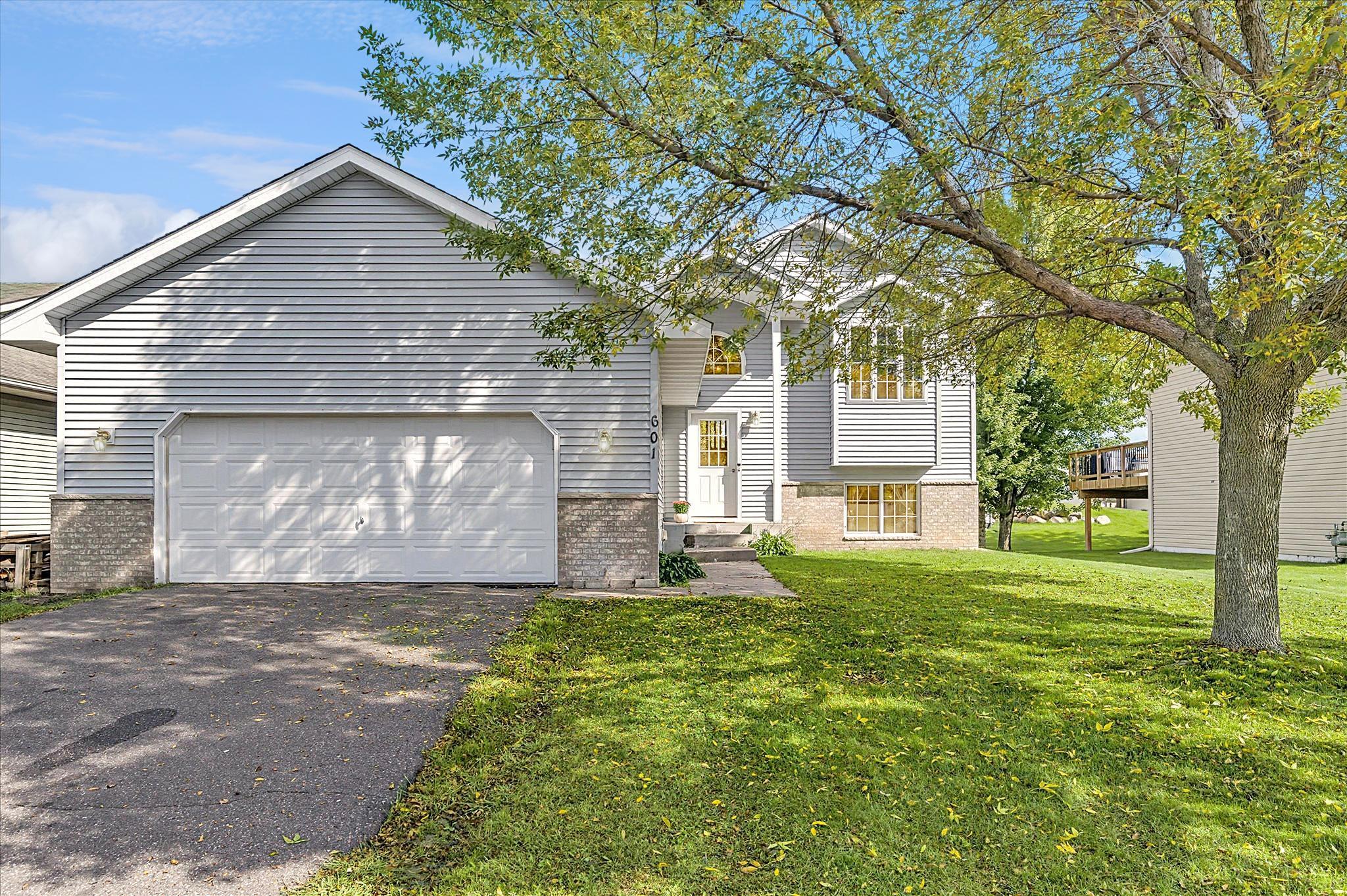 601 Park Brook Road Northwest Isanti, MN 55040 - Photo 2 of 34 Gallery Image 2