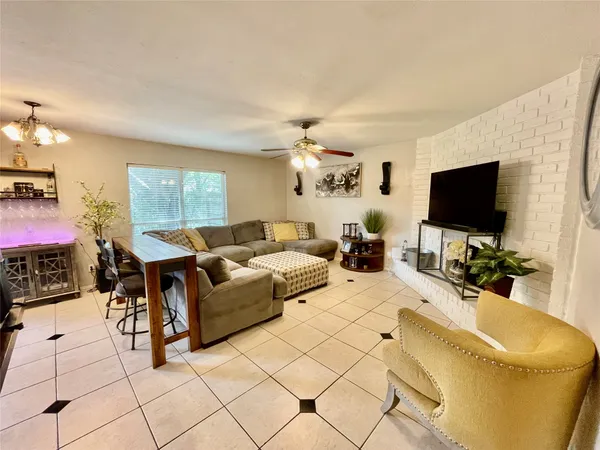 $1,750 | 4411 Kacee Drive, Houston, TX 77084