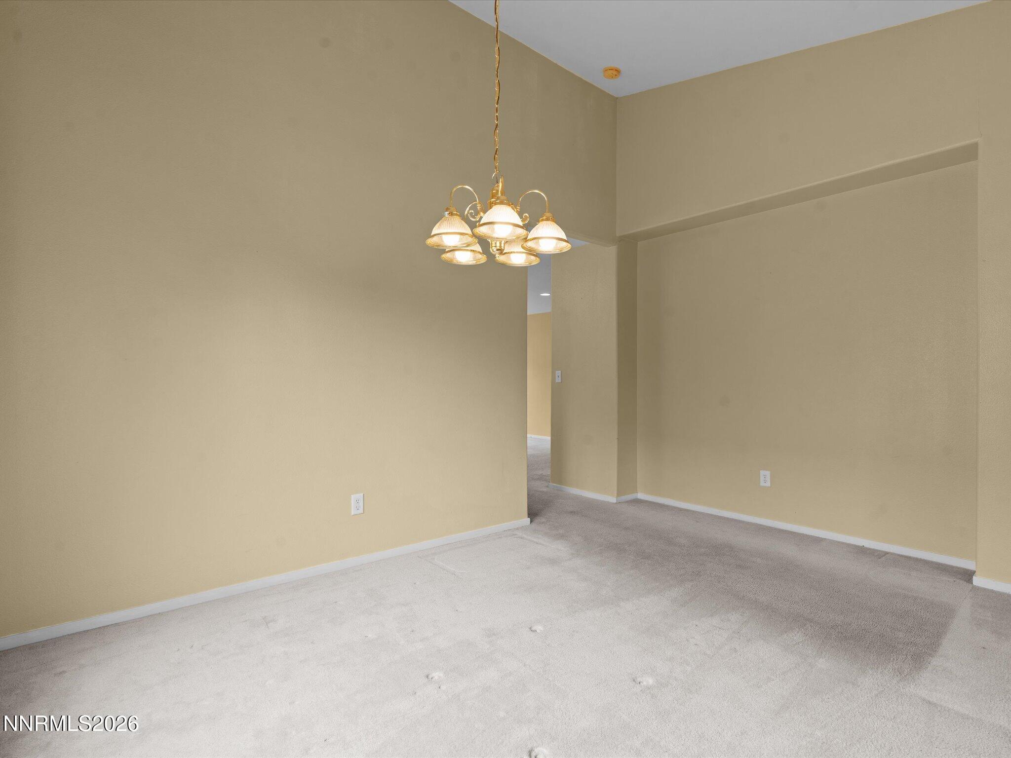 4041 Kings Row Reno, NV 89503 - Photo 6 of 41 07-4041 Kings Row-134