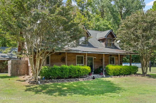 $300,000 | 721 Brownlee Road, Sarah, MS 38665